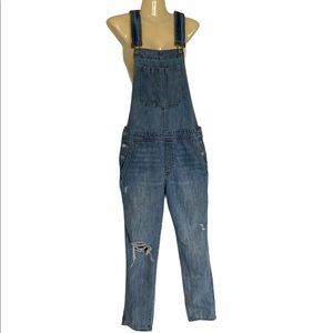 GAP Denim Overalls Slouchy Distressed Legs Comfy Fit Bohemian Light Blue Wash XS